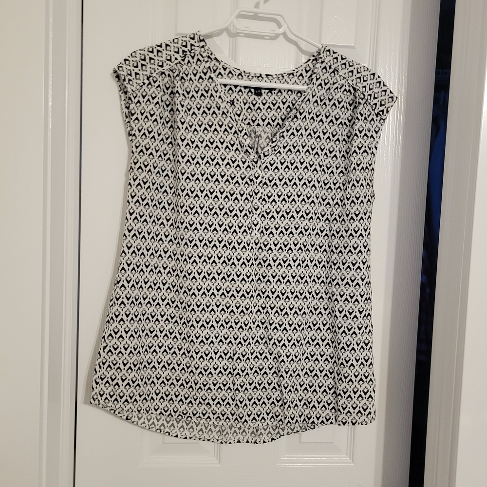 Niccole Miller Chic Monochrome Women's Blouse Size M